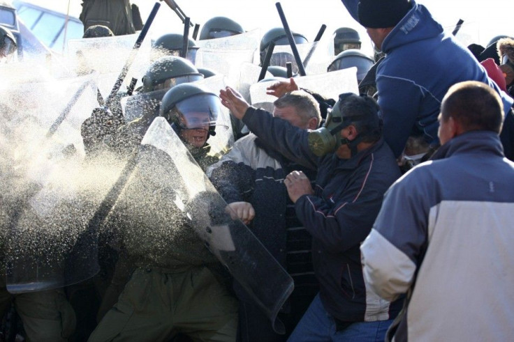 Kosovo-Serbia clashes