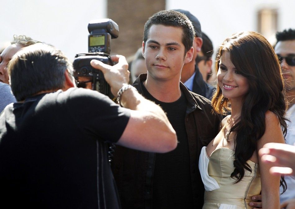 Selena Gomes, boyfriend Justin Bieber win Teen Choice Awards