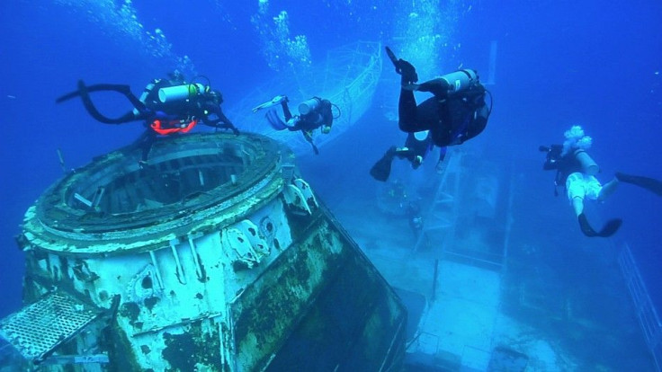 Underwater Photo Exhibition on Artificial ‘Sunken Ship’ Reef in Florida Woos Divers