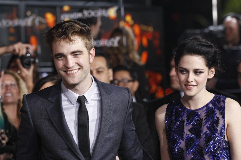 Pattinson and Stewart attend the premiere of quotThe Twilight Saga Breaking Dawn - Part 1quot in Los Angeles