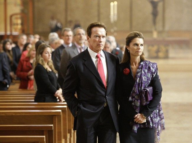 California Governor Arnold Schwarzengger and his wife Maria Shriver R attend funeral services for Italian film producer Dino De Laurentiis in Los Angeles
