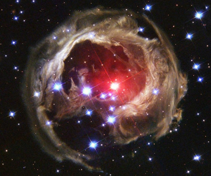 Star V838 Mon&#039;s light echo