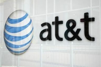 Why iPhone 4S Will Help AT&T Smash Smartphone Sales Record