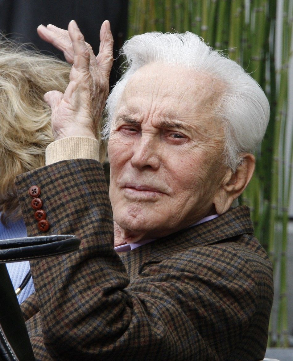 Kirk Douglas turns 95 Still Looking Good 