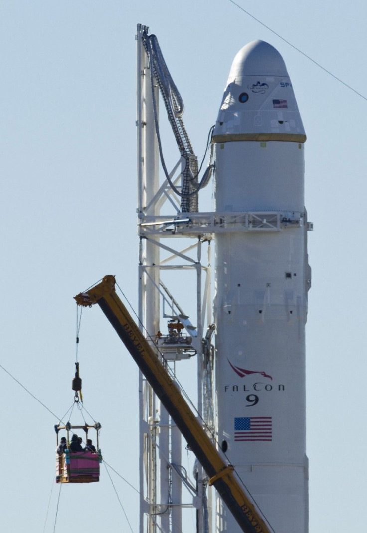 SpaceX Falcon 9 rocket with the Dragon capsule