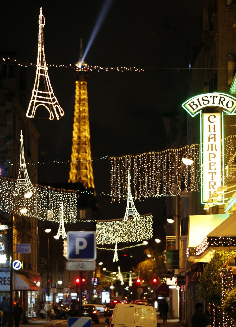 Christmas a la Eiffel