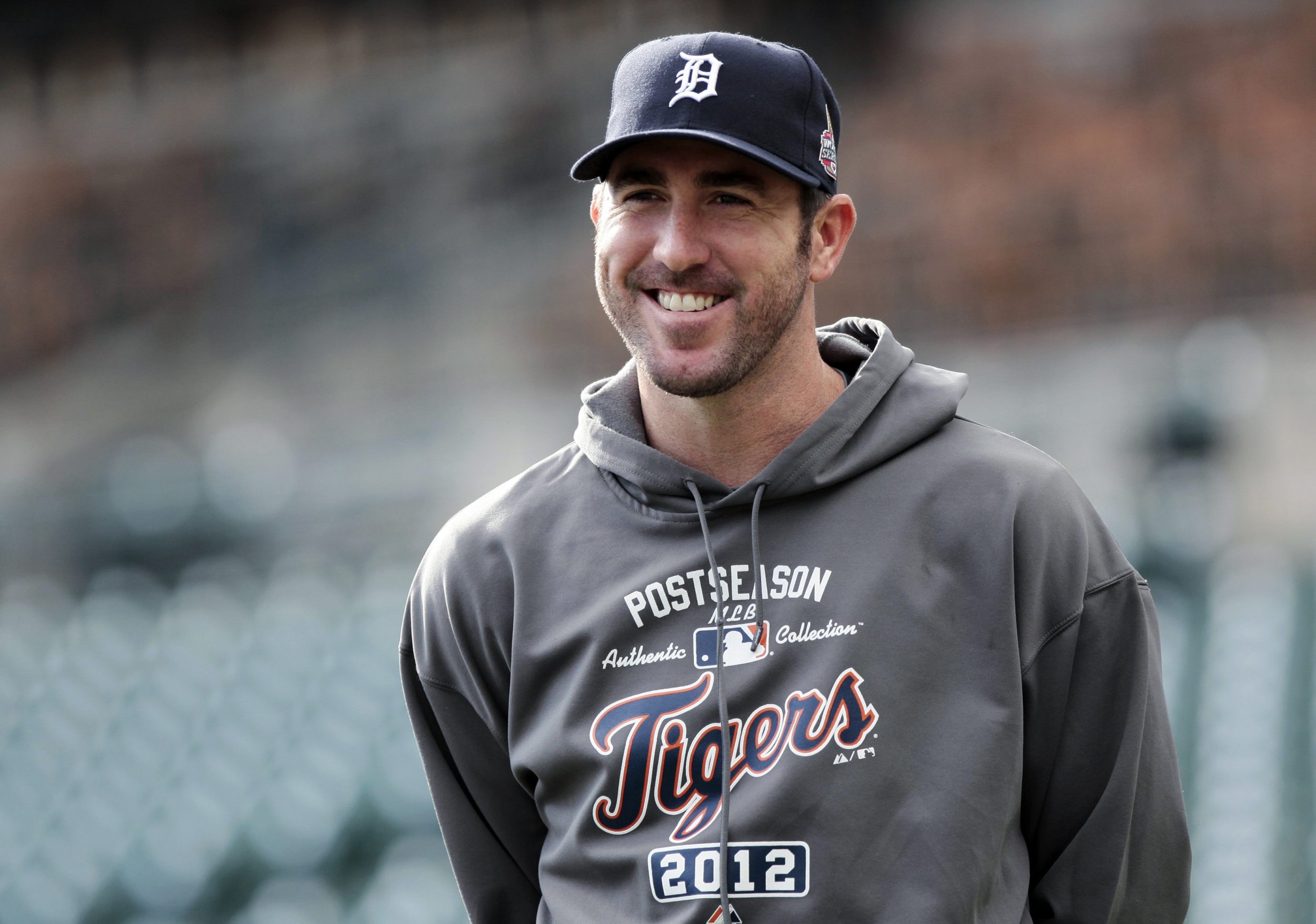 World Series Game 1: Justin Verlander, Barry Zito Begin Fall Classic ...