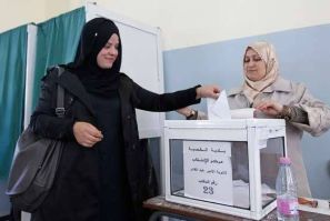 Woman At Polling Station In Algiers