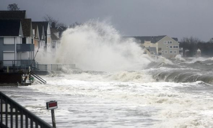 Milford, Conn., Beach