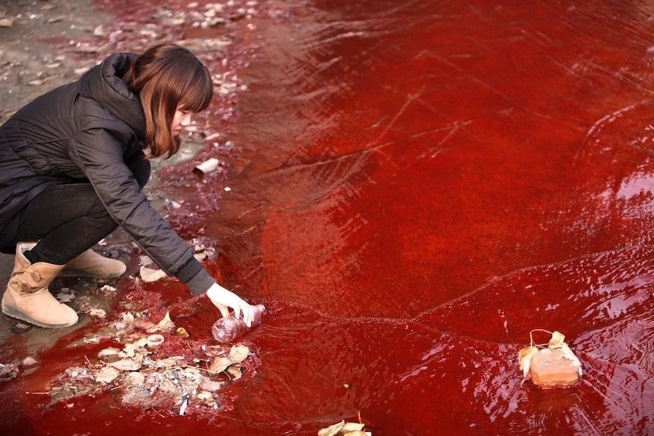 Jian River Turns Red