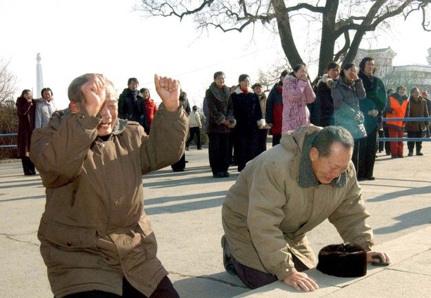 North Koreans Mourn Kim Jong Il