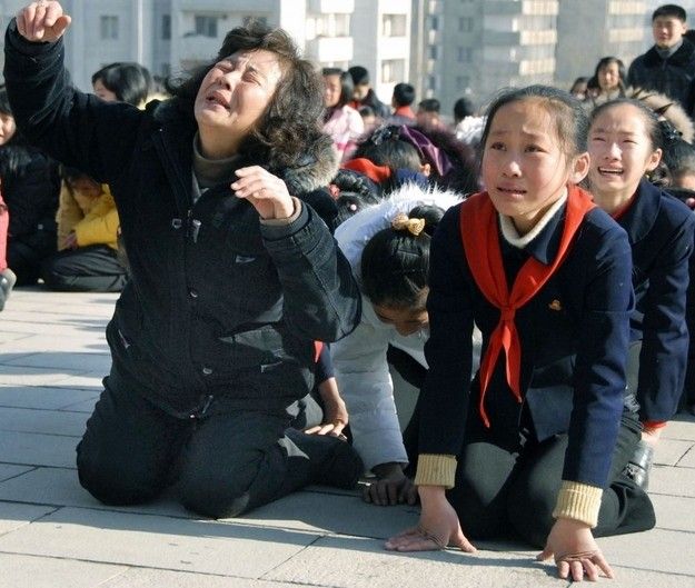 North Koreans Mourn KIm Jong Il