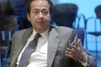 John Paulson, founder of New York-based hedge fund Paulson & Co., speaks at the Reuters Hedge Funds..