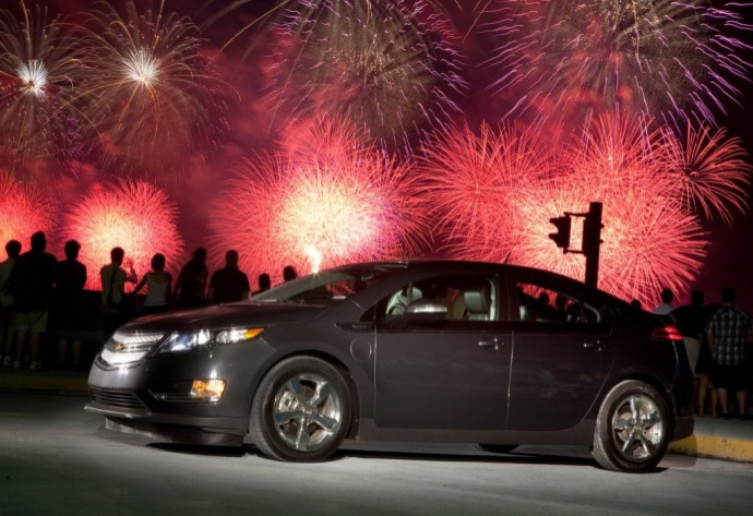 US Govt purchases 14,584 hybrid vehicles in last two years