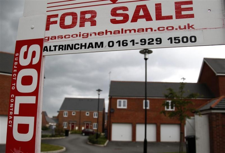 Housing Market Retreats in January but Economists Remain Upbeat