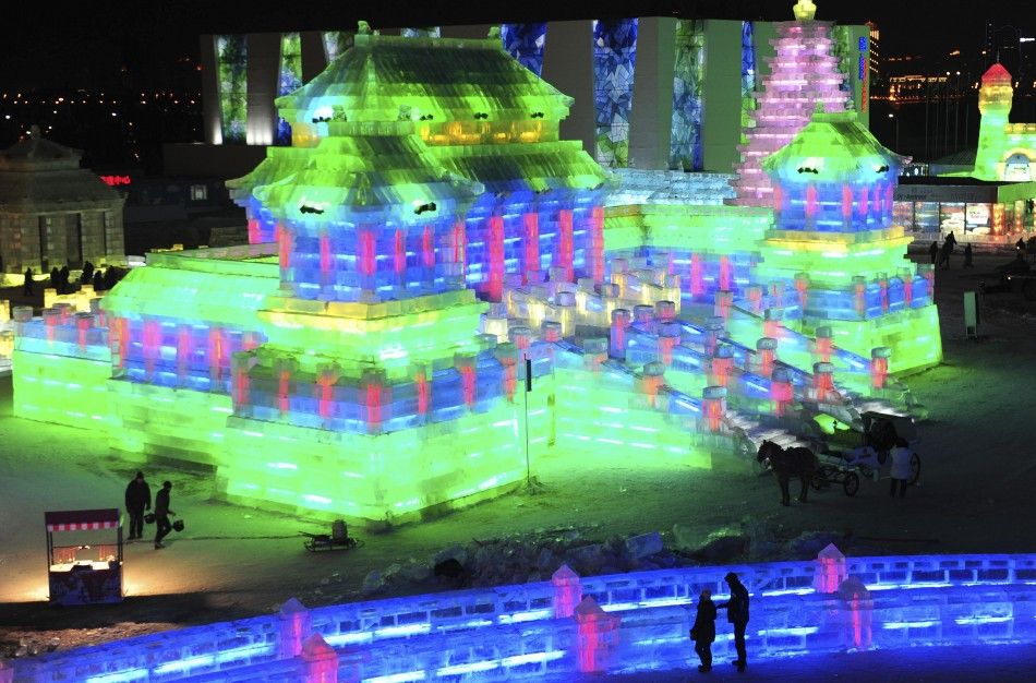 China Gears up for Harbin Ice and Snow World Festival