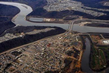 The Athabasca river runs through the city of Fort McMurray.