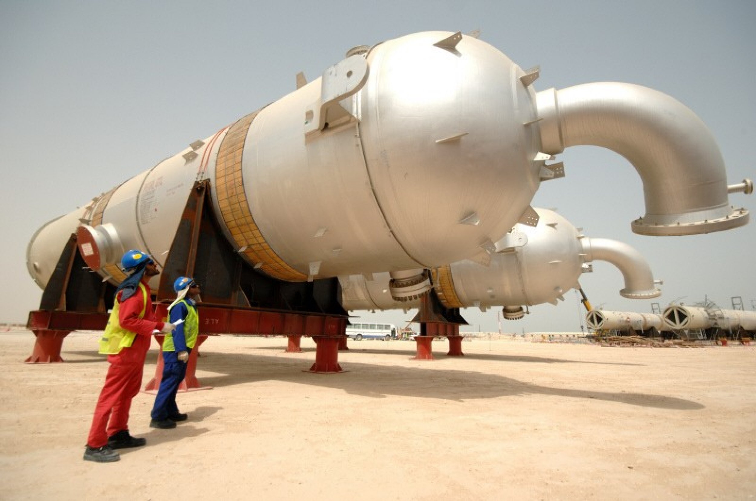 Tonnes of equipment is unloaded in Qatar