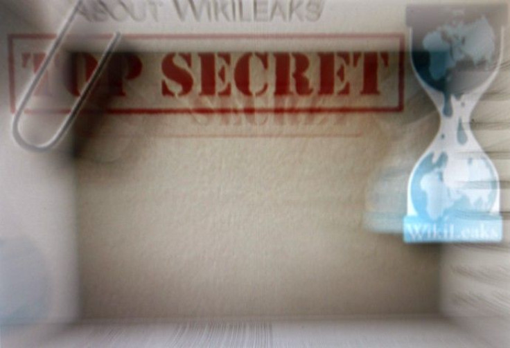 Amazon ousts Wikileaks