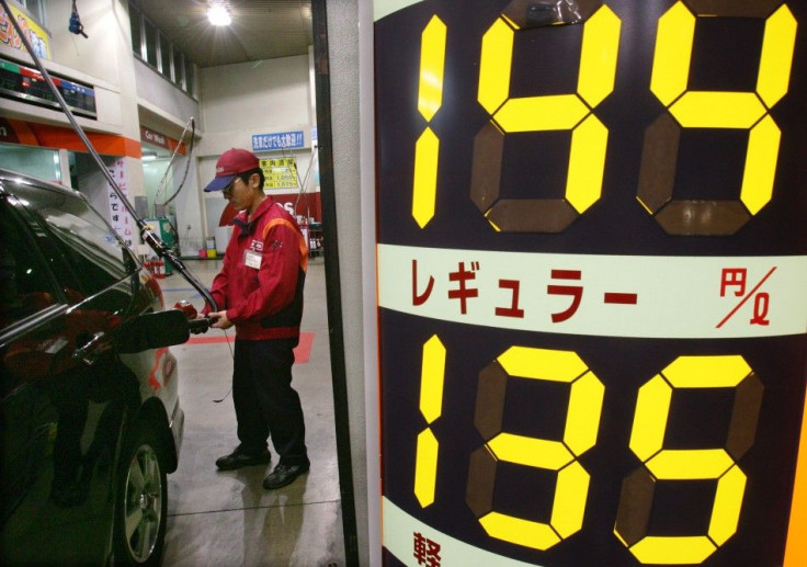 Exxon Considers Selling Stake in Japan Oil Refiner