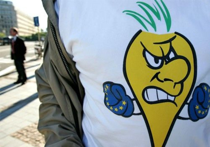 A sugar producer displays &quot;Angry sugar beet&quot; on his t-shirt during a demonstration outside a meeting of EU agriculture ministers in Brussels, September 19, 2005