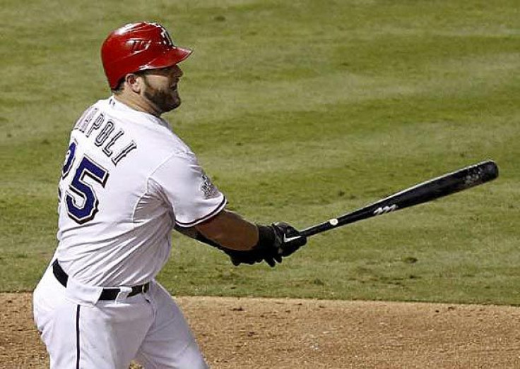 Mike Napoli could sign with the Boston Red Sox this offseason.