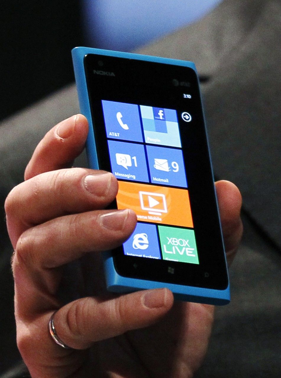Lumia 900 ATT Releases At 100 On April 8 Is Nokias Biggest Bet Worth Your Wallet