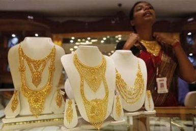 Indian gold jewelery