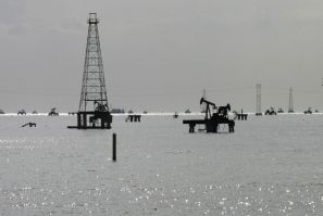 Venezuelan Oil Rigs On Lake Maracaibo In Cabimas, Zulia