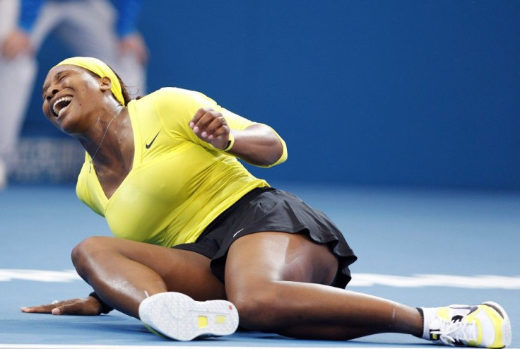 Serena Williams falls in pain on the ground