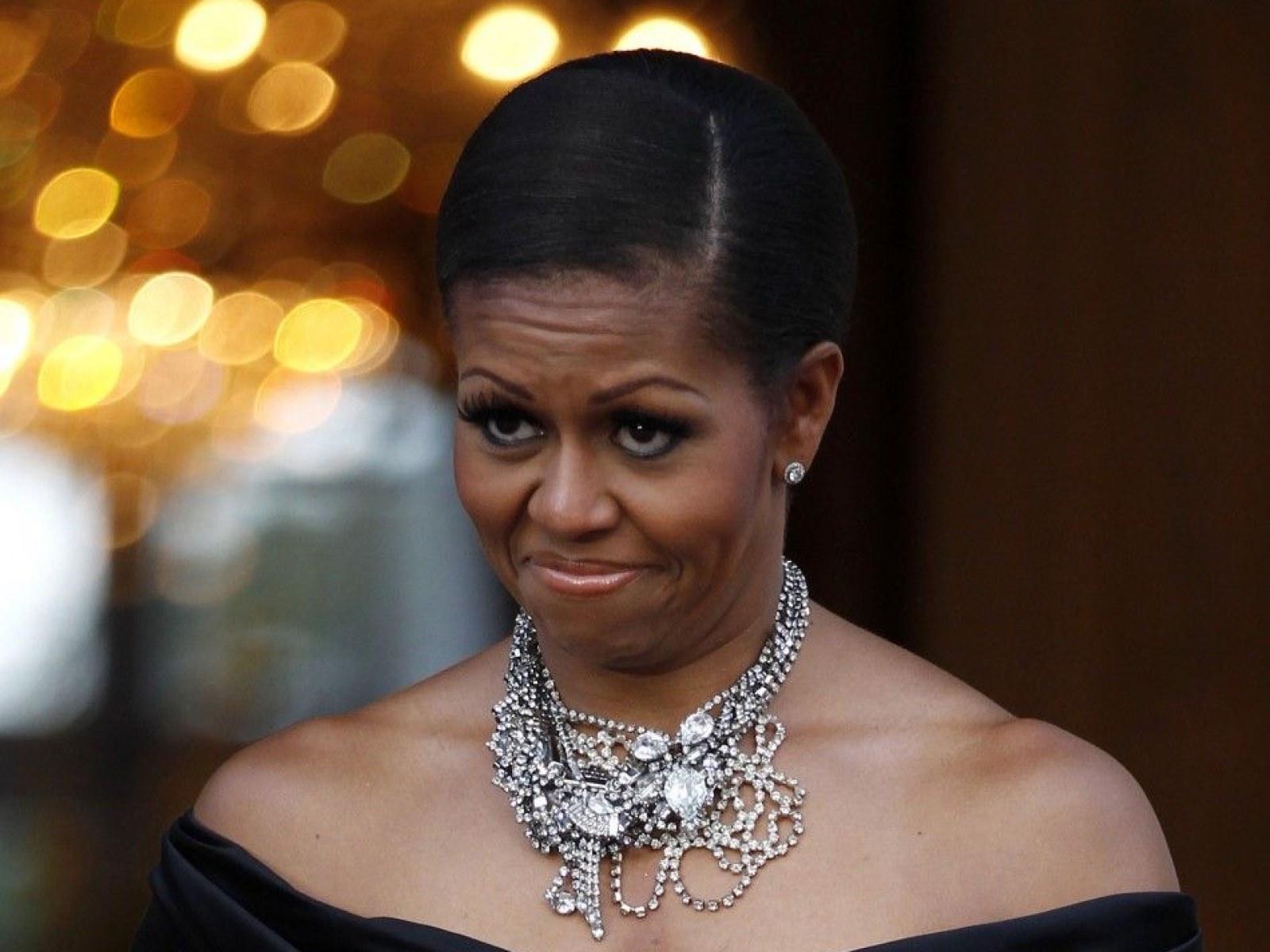 Tel-Avivdagi qiz sohilda jinsiy aloqada boldi. Onlayn poro jinsiy aloqa