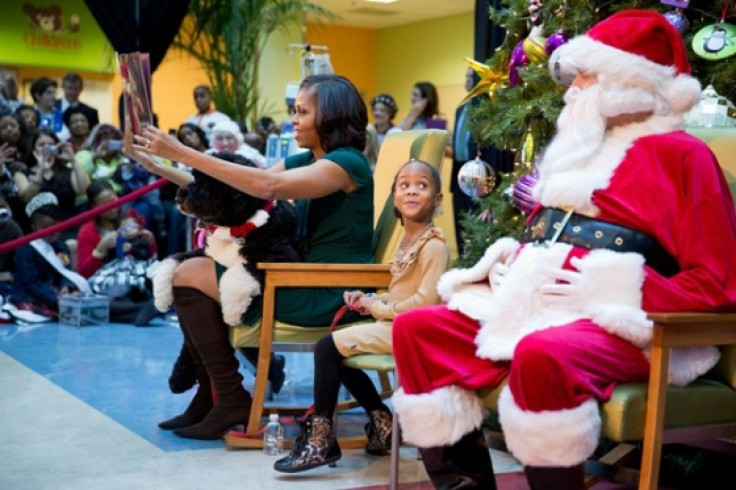 first_lady_michelle_obama_reads_twas_the_night_before_christmas