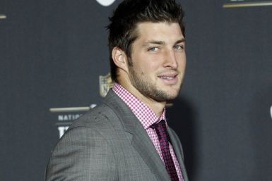 Is Tim Tebow dating Taylor Swift?