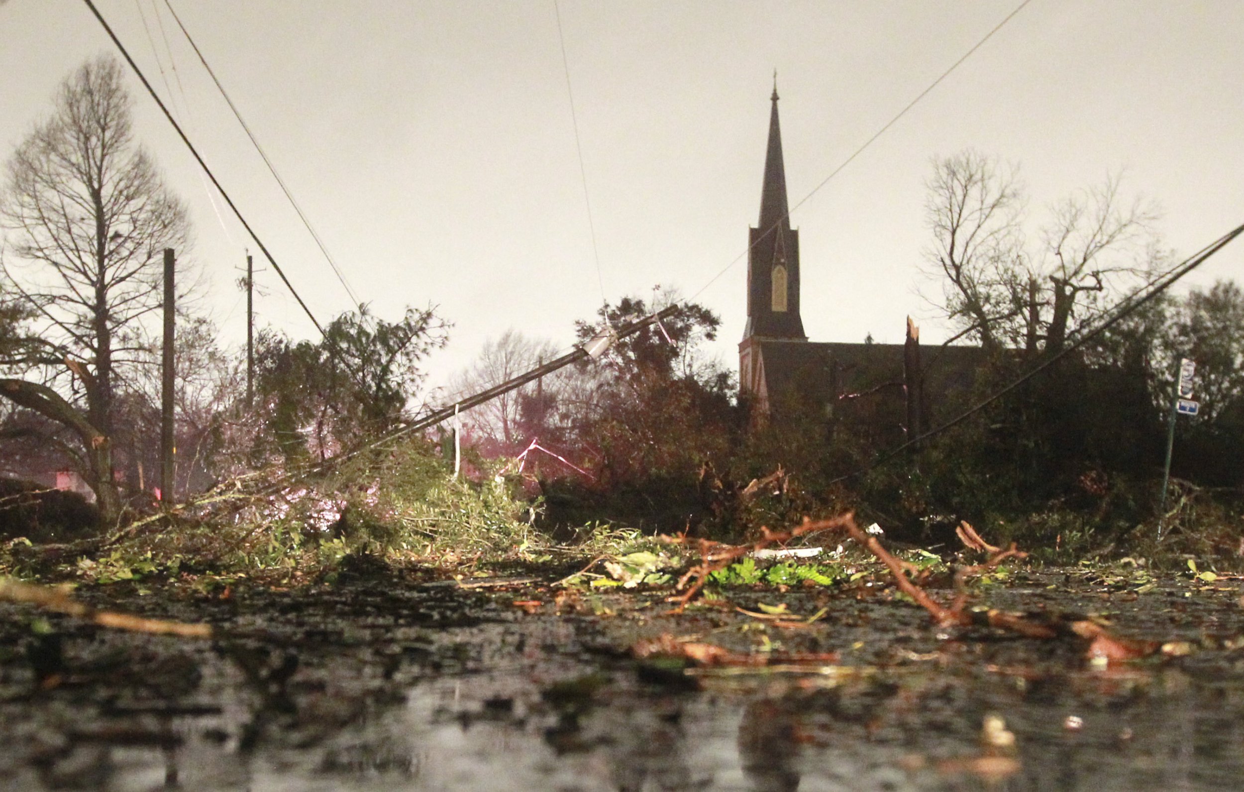 Mobile Alabama Tornado 2012 Rips Through Gulf Coast, Killing At Least