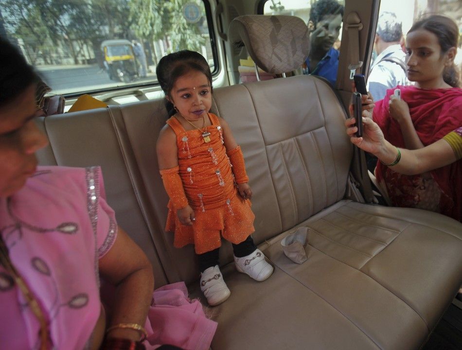 Jyoti Amge, Worlds Shortest Woman, Campaigns in Indian Local Elections